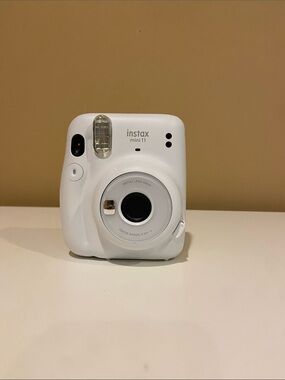 Instax Mini 11 Instant Camera - White